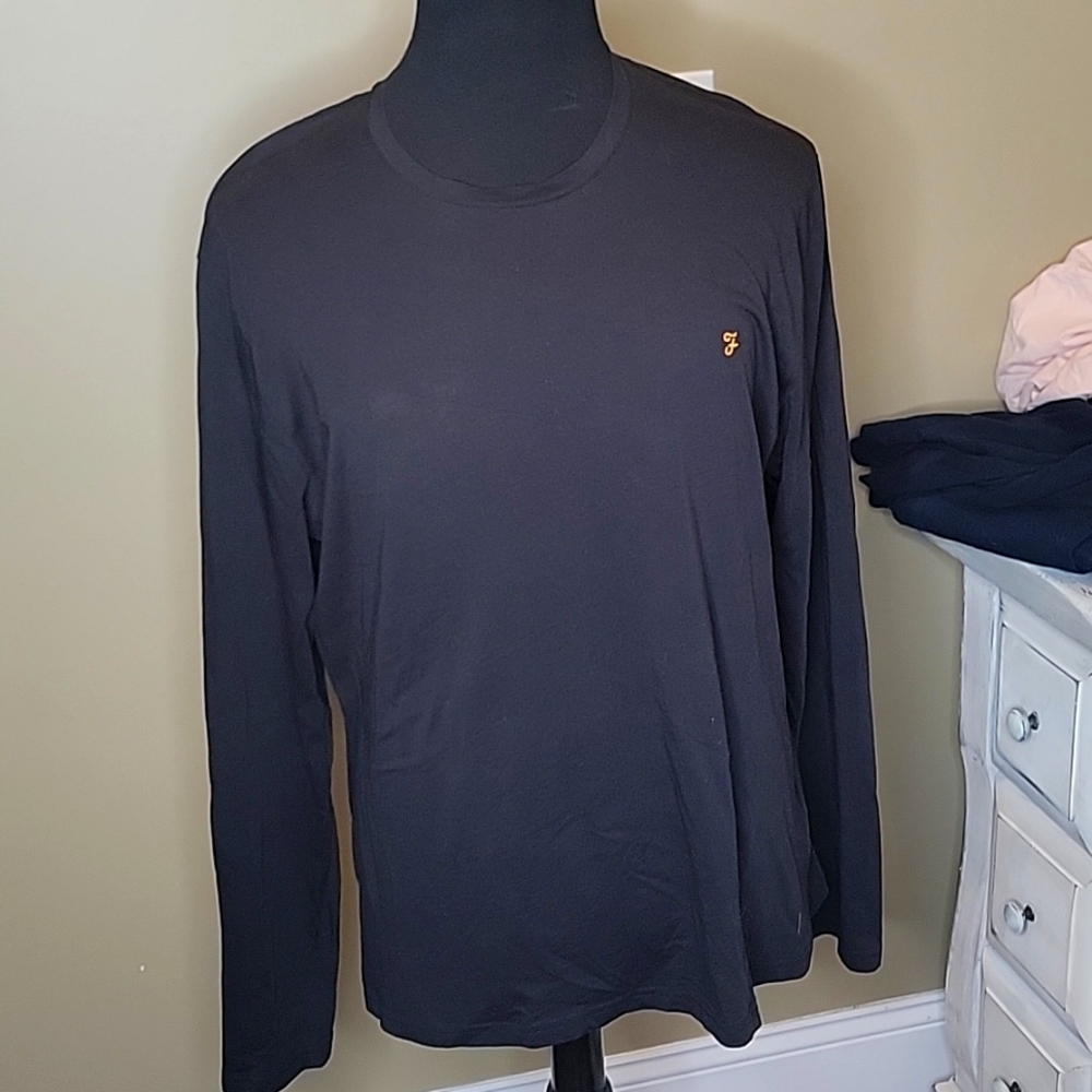 Long sleeve blk tee